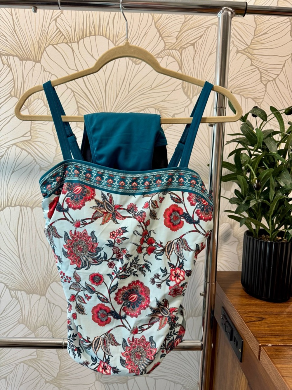 Cupshe Floral One-Piece Swimsuit in Aqua and Coral